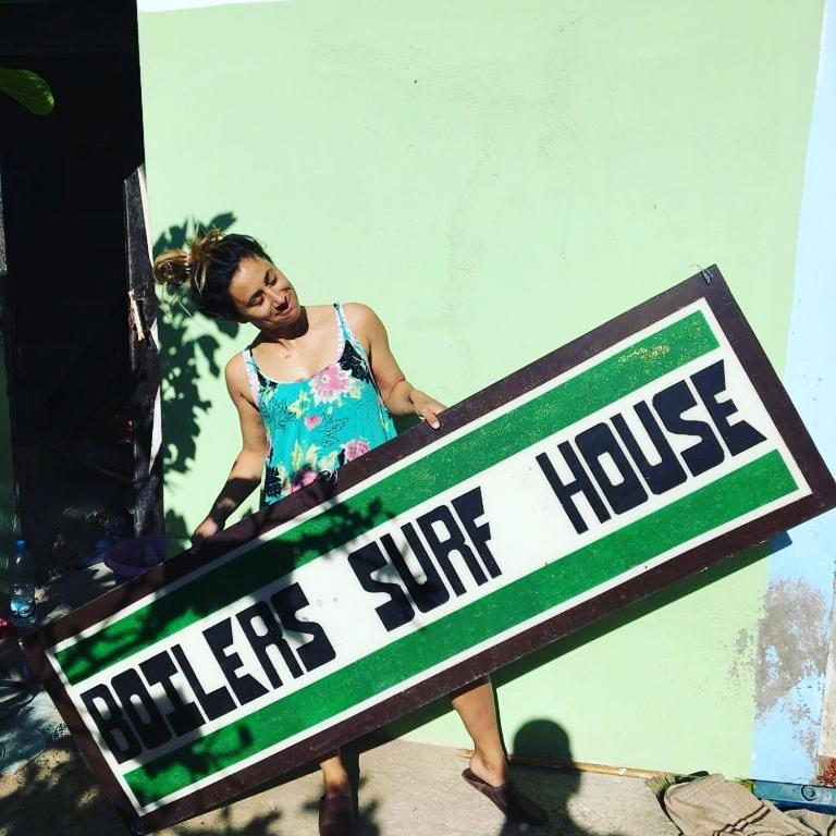 Boilers Surf House * Tamri